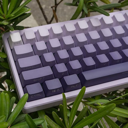 Olika färgade keycaps med gradient och side-print 136 tangenter